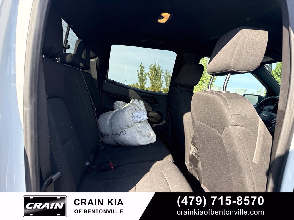 Used 2024 Chevrolet Colorado W/T w/ WT Convenience Package II RWD image 17