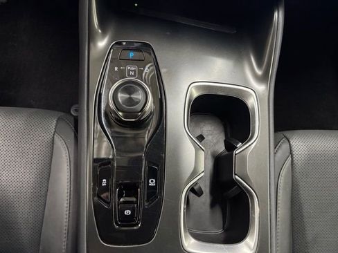 Used 2024 Lexus RZ 450e Premium w/ Technology Package image 22