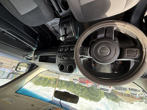 Used 2016 Jeep Patriot Sport w/ Power Value Group FWD image 6