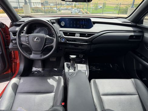 Used 2019 Lexus UX 250h w/ Premium Package AWD/4WD image 19