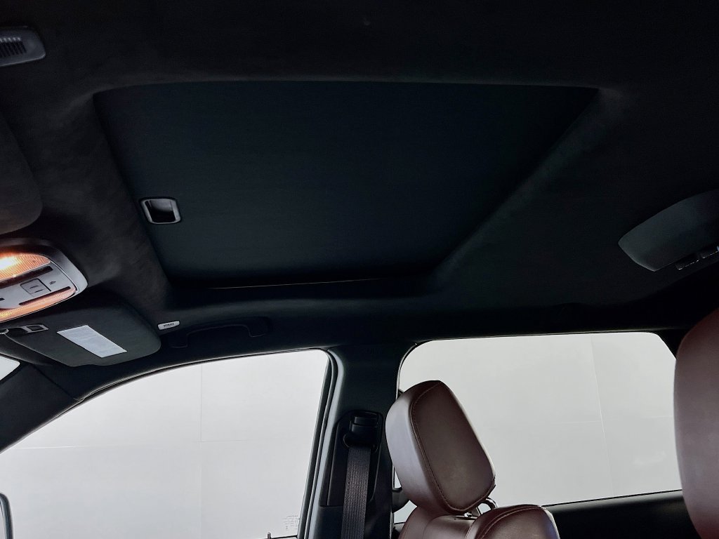 Used 2024 Dodge Durango R/T AWD/4WD image 25