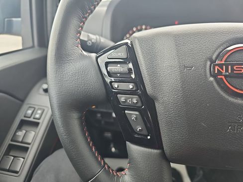 Used 2025 Nissan Frontier Pro-X w/ Pro Convenience Package image 20