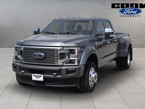 Used 2022 Ford F450 Platinum w/ FX4 Off-Road Package AWD/4WD image 1