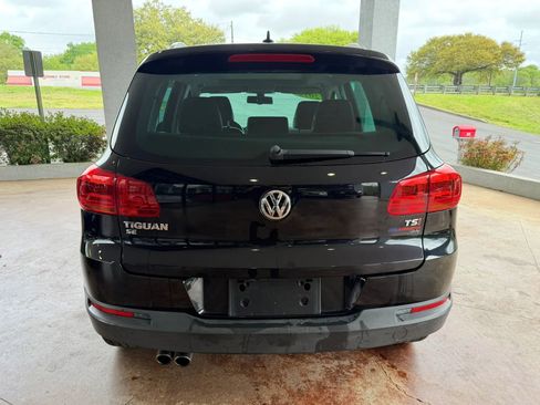 Used 2016 Volkswagen Tiguan SE FWD image 5