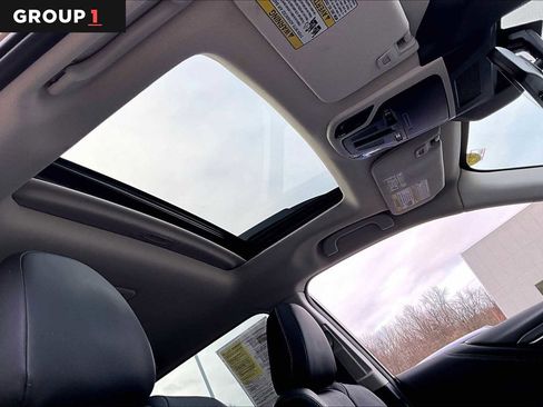 Used 2023 Subaru Outback Limited image 14