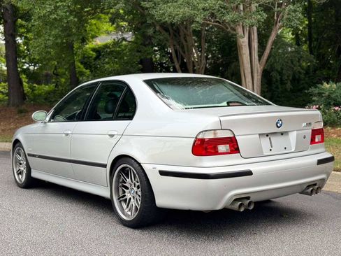 Used 2003 BMW M5 RWD image 11