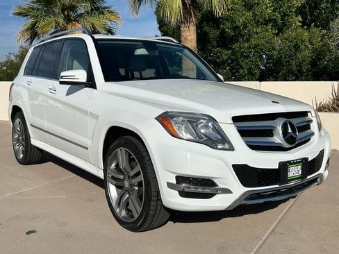 Used 2014 Mercedes-Benz GLK 350 2WD w/ Appearance Package image 4