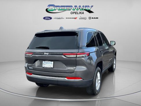 New 2025 Jeep Grand Cherokee Laredo X image 17