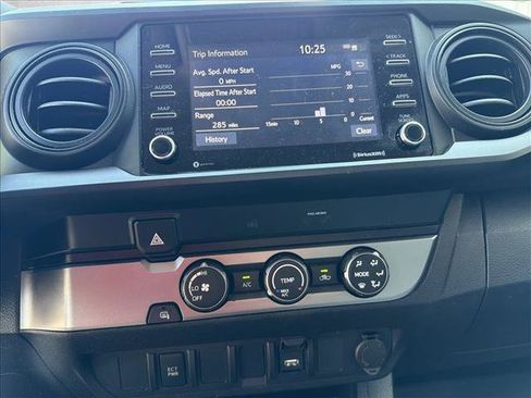 Used 2020 Toyota Tacoma SR w/ SR Convenience Package RWD image 17