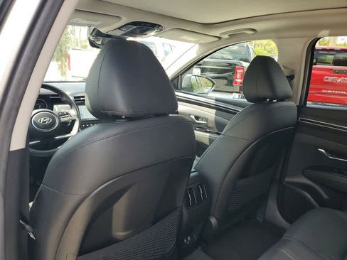 Used 2023 Hyundai Tucson Limited image 10