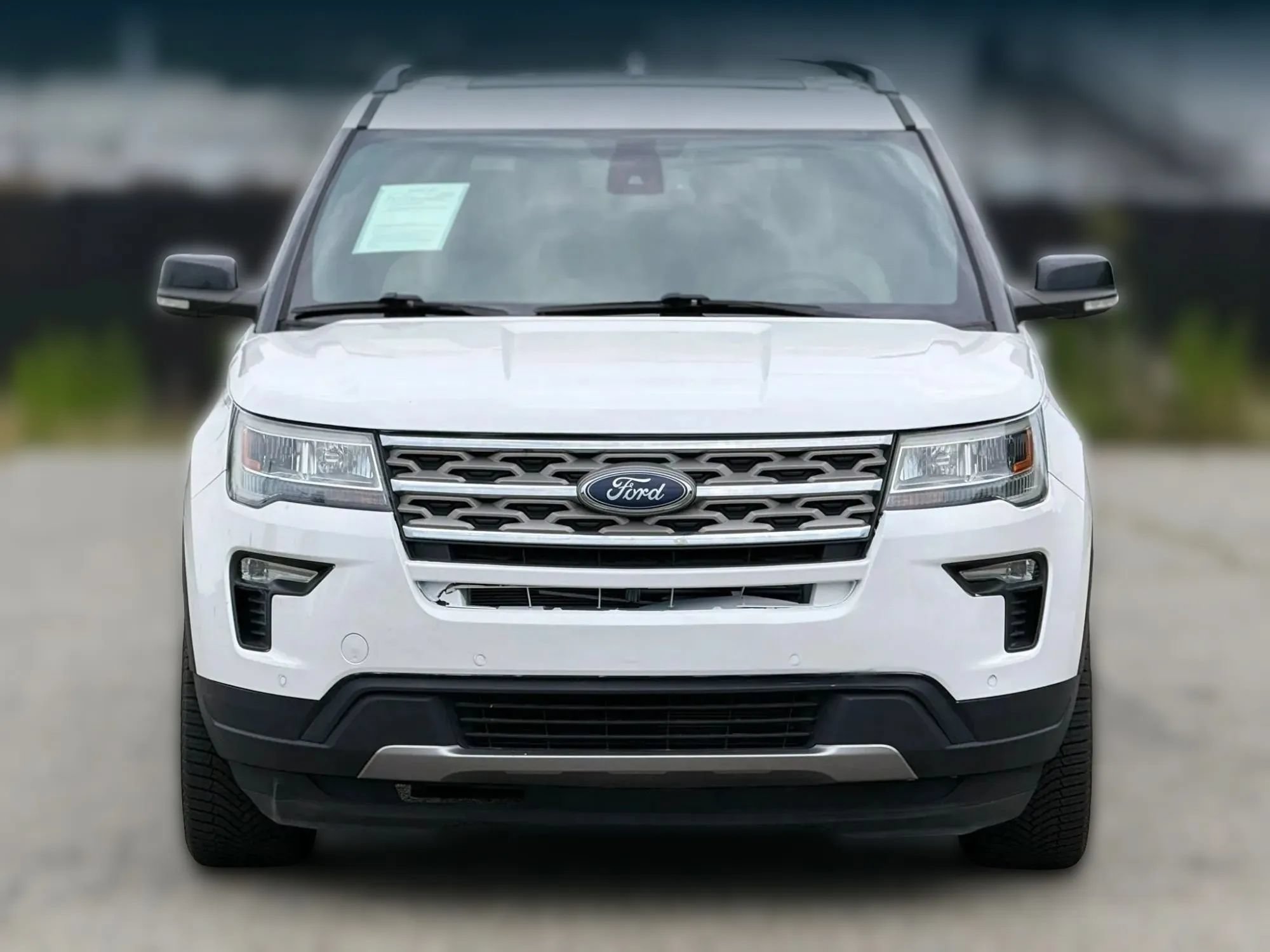 Used 2018 Ford Explorer XLT w/ Equipment Group 202A AWD/4WD image 5