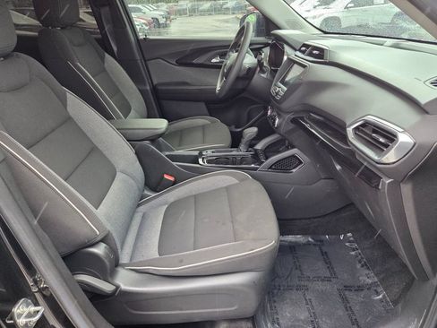 Used 2023 Chevrolet TrailBlazer LT FWD image 15