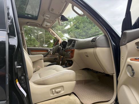 Used 2003 Lexus LX 470 4WD image 54