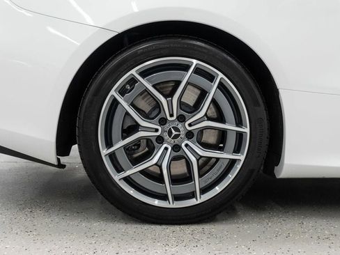 Used 2022 Mercedes-Benz E 450 4MATIC Cabriolet image 33