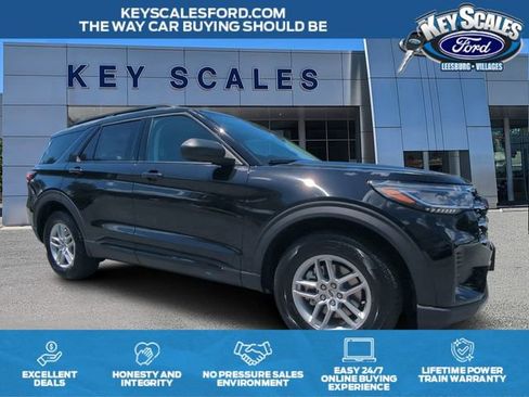 New 2026 Ford Explorer Active RWD image 1