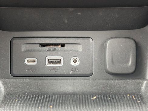 Certified 2023 GMC Terrain SLT FWD image 20