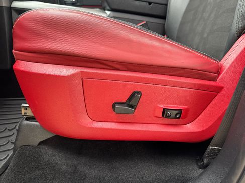 Used 2016 RAM 1500 Rebel w/ Luxury Group image 14