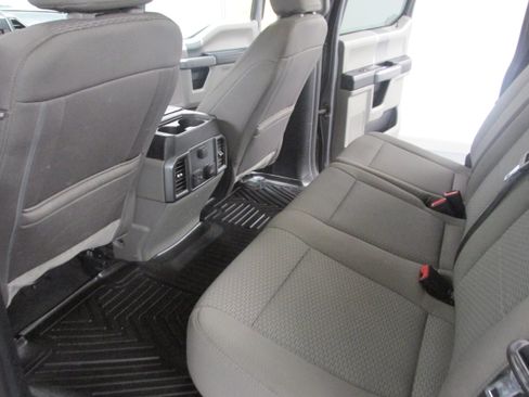 Used 2021 Ford F250 XLT w/ XLT Premium Package AWD/4WD image 25