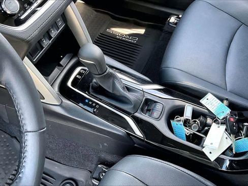 Certified 2024 Toyota Corolla Cross XLE w/ Convenience Package image 17