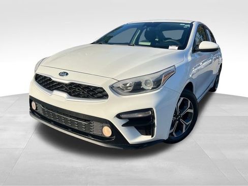 Used 2019 Kia Forte LXS image 9