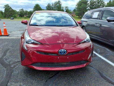 Used 2017 Toyota Prius Four FWD image 7