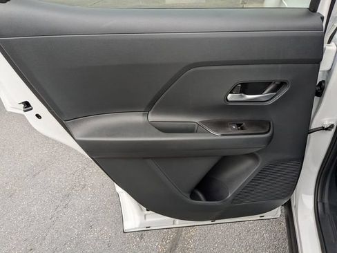 New 2026 Nissan Kicks SV w/ SV Premium Package FWD image 23