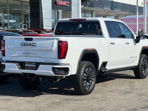 New 2026 GMC Sierra 2500 Denali Ultimate AWD/4WD image 5