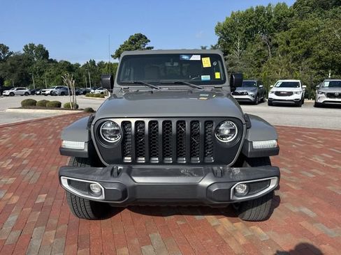 Used 2022 Jeep Gladiator Overland w/ Popular Equipment Package AWD/4WD image 25