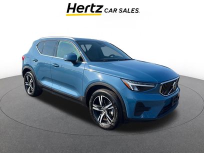 Used 2024 Volvo XC40 B5 Core