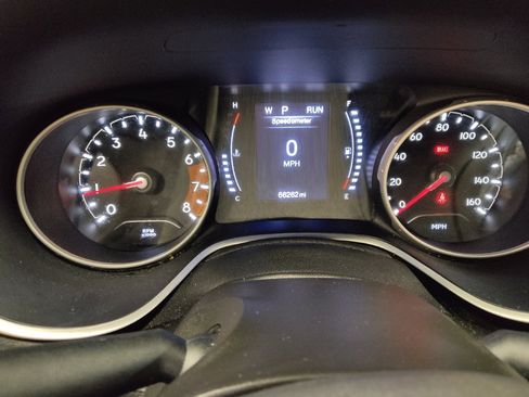 Used 2020 Jeep Compass Latitude AWD/4WD image 23