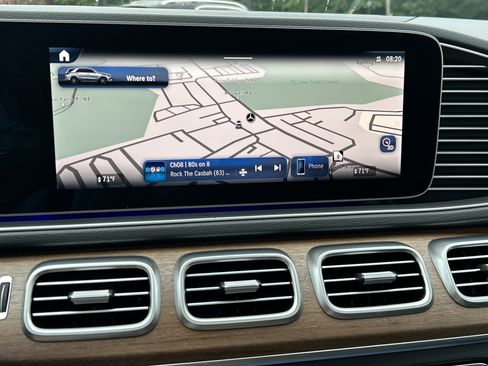 Certified 2025 Mercedes-Benz GLE 450 4MATIC image 31