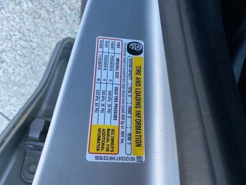 Used 2017 Chevrolet Malibu LS image 33