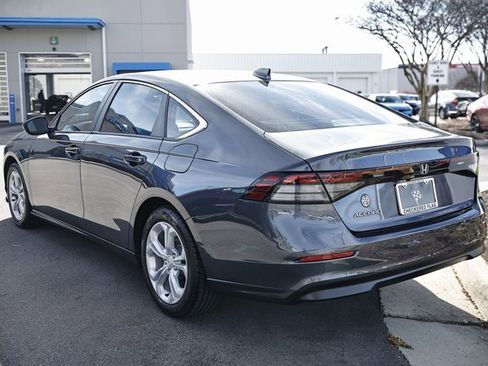 Used 2023 Honda Accord LX image 4