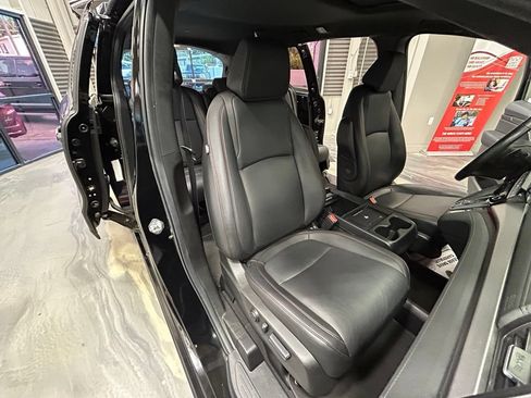 Used 2025 Honda Odyssey Sport-L image 3