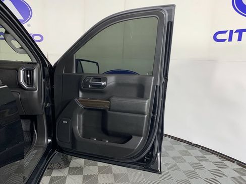Used 2020 Chevrolet Silverado 1500 LT Trail Boss AWD/4WD image 37