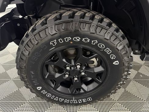 Used 2022 Jeep Wrangler Sport AWD/4WD image 12