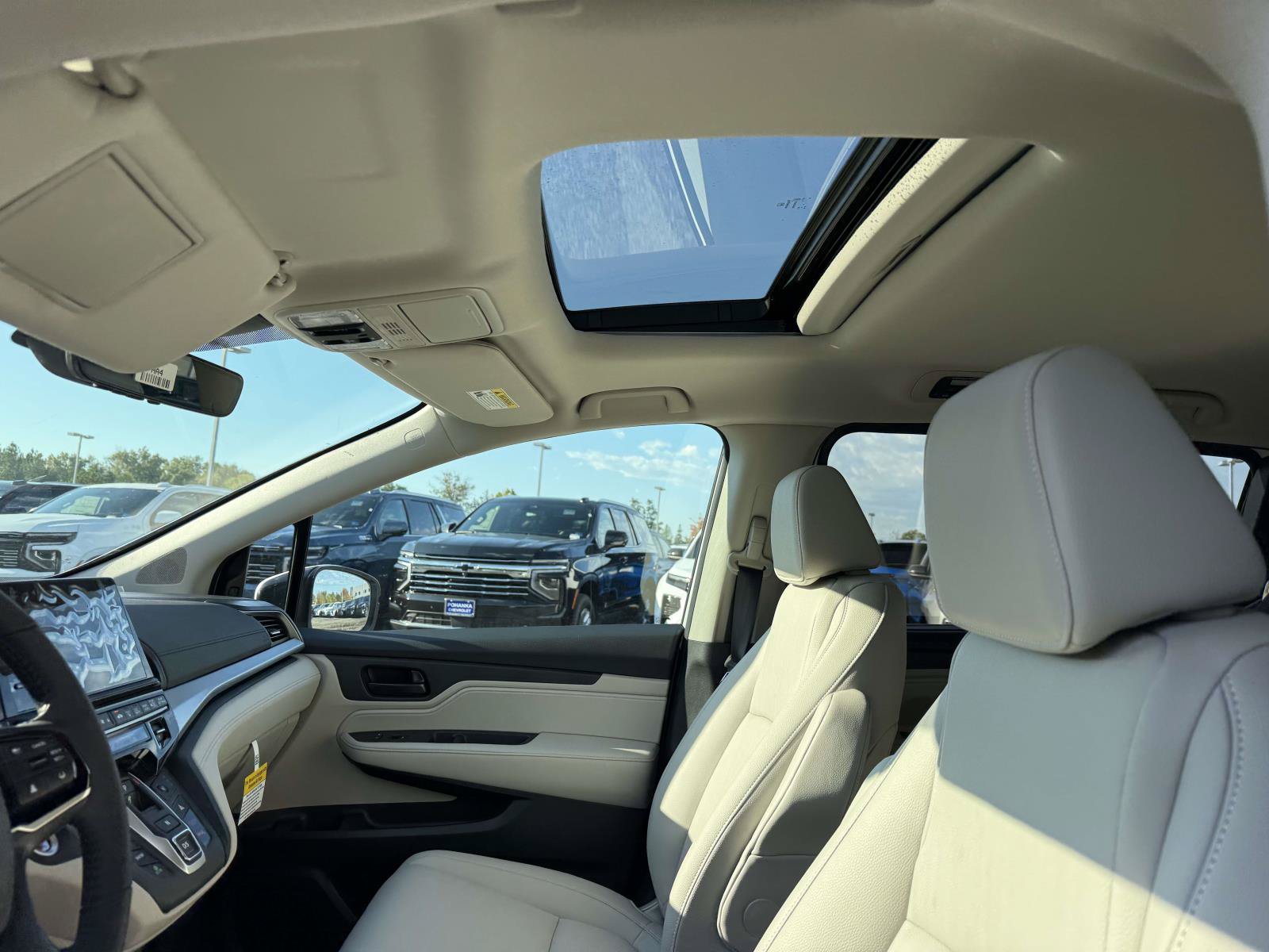 New 2027 Honda Odyssey Elite image 16