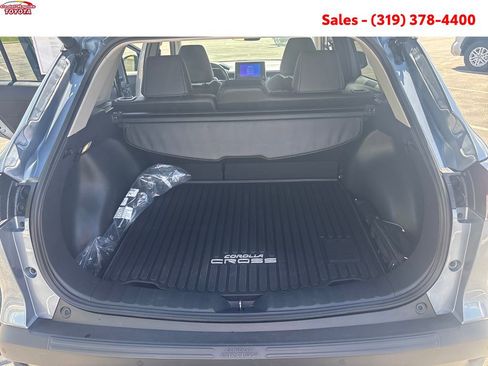 Certified 2023 Toyota Corolla Cross XLE w/ Convenience Package AWD/4WD image 24