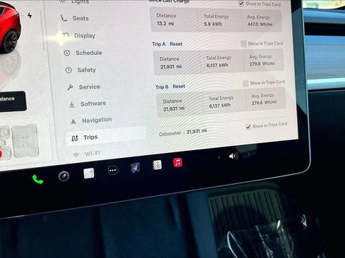 Used 2023 Tesla Model Y Long Range image 27