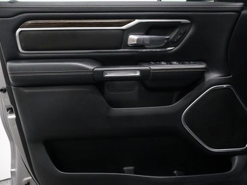 Used 2020 RAM 1500 Laramie image 12