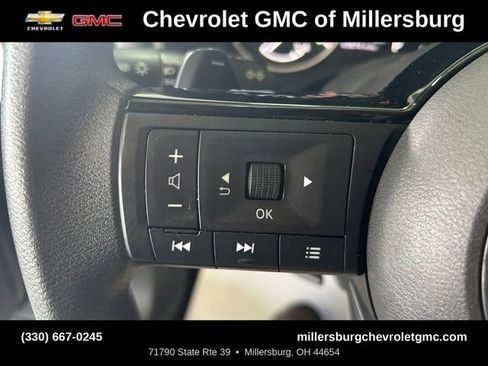 Used 2023 Nissan Rogue SV AWD/4WD image 22