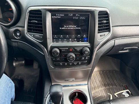 Used 2018 Jeep Grand Cherokee Limited w/ Trailer Tow Group IV image 26