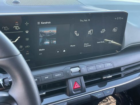 Used 2025 Kia K4 EX image 24