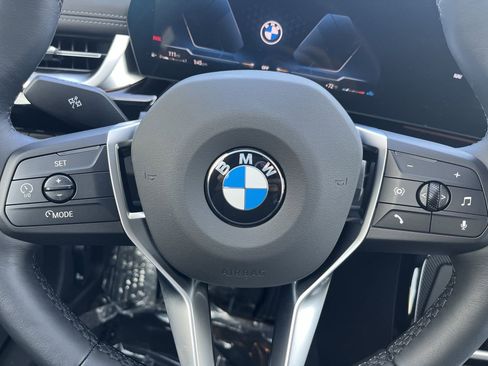 Used 2025 BMW X1 xDrive28i w/ Technology Package image 22