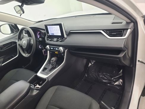 Used 2024 Toyota RAV4 LE image 14