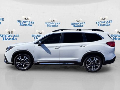 Used 2023 Subaru Ascent Limited w/ Technology Package AWD/4WD image 4