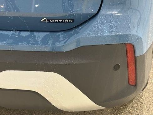 New 2026 Volkswagen Tiguan SE image 14