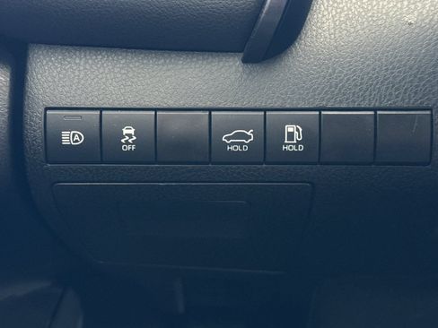 Used 2024 Toyota Camry SE FWD image 30