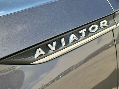 Used 2021 Lincoln Aviator Reserve w/ Elements Package Plus RWD image 33
