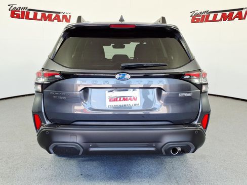Used 2025 Subaru Forester Limited w/ Popular Package AWD/4WD image 5